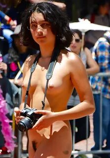 Inti Gonzalez - the youngest nude activist - Photo #5