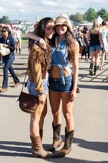 Pin by Kriss Rivera on Cuuuuute. Country concert outfit, Cou