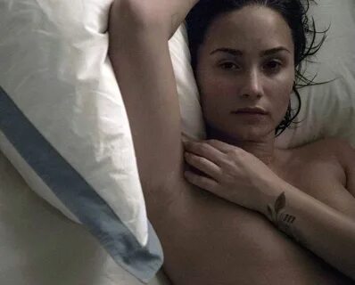 Demi Lovato Nude LEAKED Pics And Porn - NEW 2022 - ScandalPo