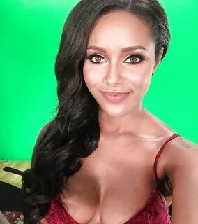 Brandi Rhodes - 2 Pics xHamster