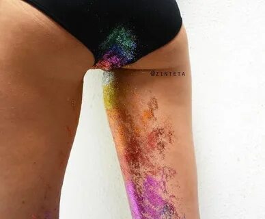 Artist Turns Stretch Marks And Other Body "Flaws" Into Stunn