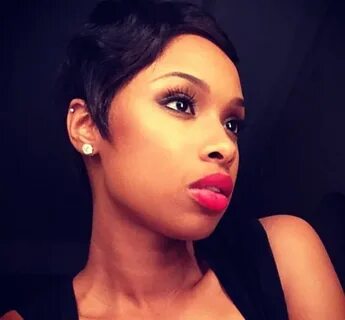 Pictures : Celebrities Who Wear Wigs - Jennifer Hudson Wig