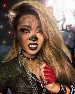 Werewolf 😎 🐺 🐾 #halloweenmakeup #makeupartist #photoshop Cut