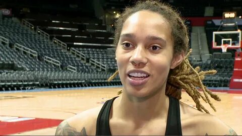 Brittney Griner Net Worth 2020, Bio, Wiki, Height, Awards an