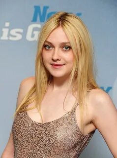 49 Dakota Fanning Sexy Tits Pictures Make You Crazy