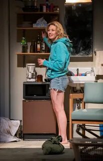 Carrie coon sexy 💖 Carrie Coon on Domestic Drama 'The Nest,'