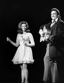 Pin by Bree on Johnny and June Cash Johnny cash, Johnny, jun