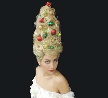 HOLIDAY HOW-TO: Create a Christmas Tree Updo Holiday hairsty