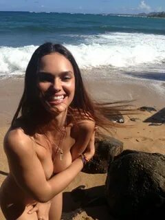 Lisalla Montenegro Nude & Sexy (42 Photos) #TheFappening