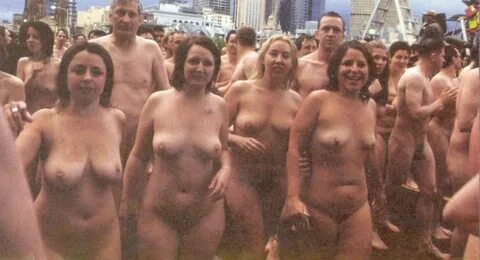 Myf warhurst topless - Auraj.eu