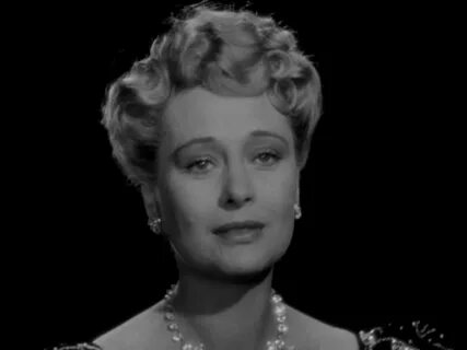 Movie and TV Cast Screencaps: The Magnificent Ambersons (194