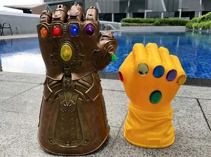 Geek Review: Hasbro Marvel Legends Infinity Gauntlet + Givea