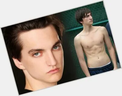 Richard Harmon Official Site for Man Crush Monday #MCM Woman