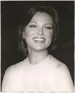 Louise Fletcher IMDB v2.1