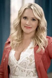 39+ Emily Osment Boyfriend 2020 Background - Dista Gallery