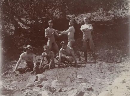 Vintage nude bathing photos - Page 22 - GayBoysTube