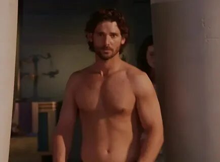 Eric Bana Nude Sex Scenes & Shirtless Beach Photos - Men Cel