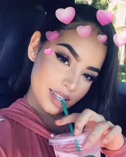 Starbucks 🤤 snapchat: imcleopatravii Snapchat selfies, Snapc