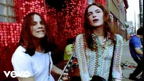 Music video by Veruca Salt performing Seether. 