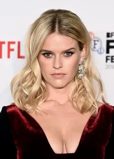More Pics of Alice Eve Form-Fitting Dress (1 of 16) - Clothe