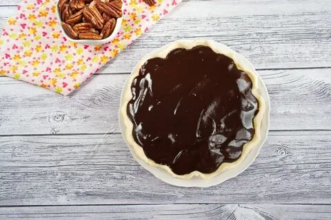 Caramel Turtle Pie Recipe - Cook.me Recipes