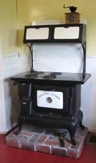 Country Charm Stove Vintage stoves, Antique kitchen stoves, 