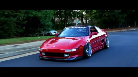 Justin's Slammed MR2 - YouTube