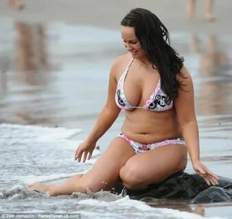 Chanelle Hayes in a Bikini - Tenerife - December 2013 * Cele