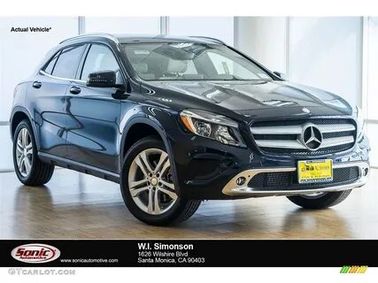 2017 Lunar Blue Metallic Mercedes-Benz GLA 250 4Matic #11666