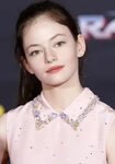Mackenzie Foy Images posted by Samantha Peltier