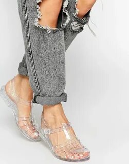 Truffle Jelly Flat Sandals at asos.com Modestil, Sandalen ou