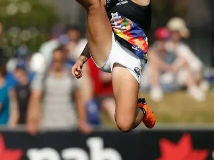 Viral photo of australian athlete Tayla Harris sparks crucia