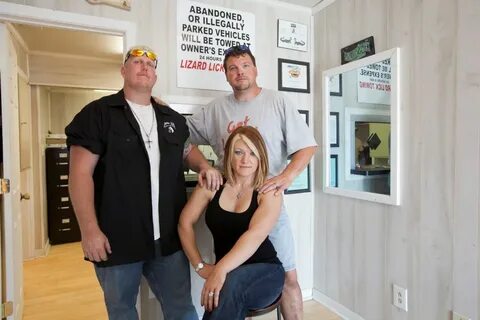 Ron, Amy & Bobby looking regal in their shop Lizard lick tow