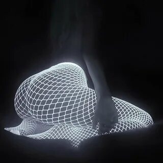 Portico bad Morning exercises glow in the dark white fishnet