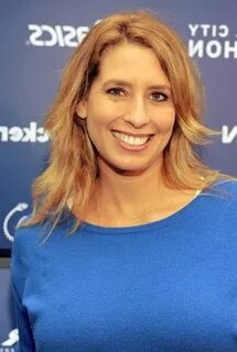 Stephanie Abrams - Salary, Net Worth, Husband, Age, Wiki