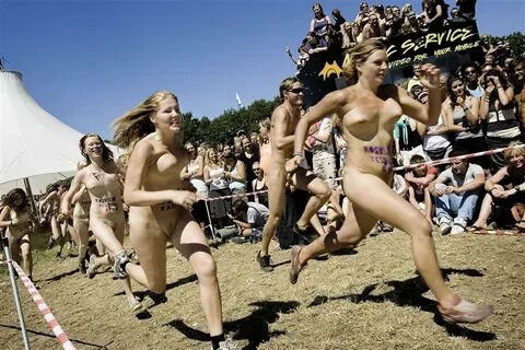 Gallery: Roskilde naked run 2006 Picture: 168291 gallery ros