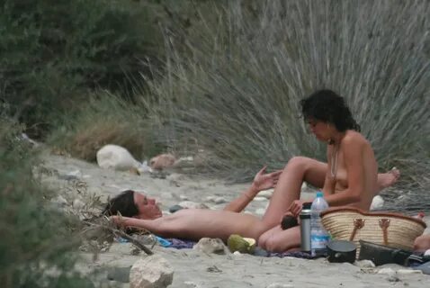 Lesbian Nude Beaches