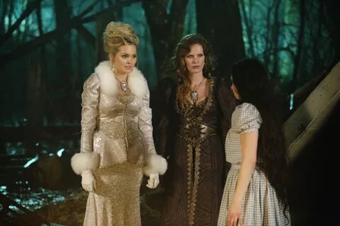 ONCE UPON A TIME: 'Kansas' Photo Preview - Give Me My Remote