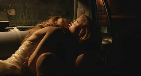 Nsfw Chloe Moretz Topless Scene - Visitromagna.net