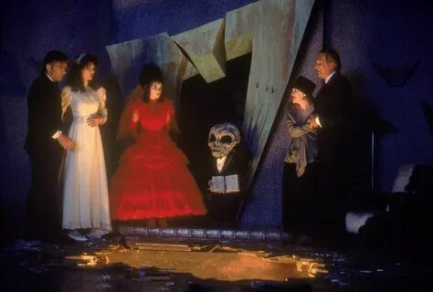 Beetlejuice (1988) - Photo Gallery - IMDb Scary movies for k