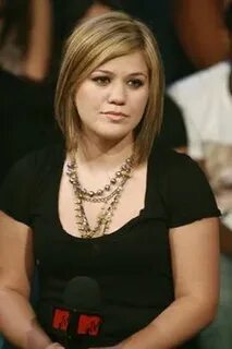 The 45 Best Hairstyles for Round Faces Kelly Clarkson Pinter