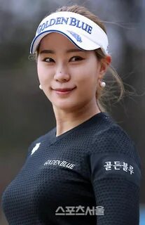 yoo hyun joo #Golfhumor Golf outfit, Womens golf shoes, Ladi