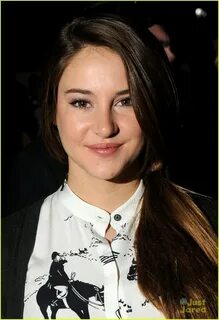 Full Sized Photo of shailene woodley honor show 02 Shailene 