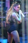 Ariana Grande Performs Live em Sunrise Studio In Sydney Biki
