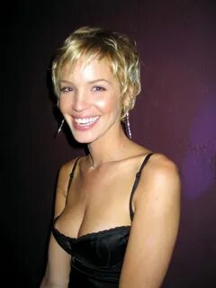 Ashley Scott