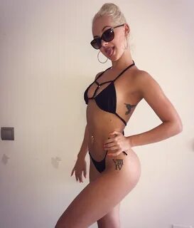 Thatonegirlaaa - ♥ fakecoding.com