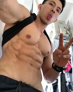 Gay asian bodybuilder worshipped by many guys
