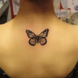 Татуировка бабочка на спине (79 фото)