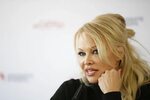 Here's Why Pamela Anderson Is Quitting Social Media
