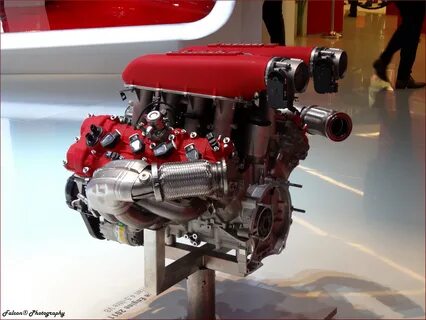 Ferrari F136 engine - Engine - auto.wikisort.org